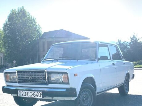 LADA (VAZ) 2107
