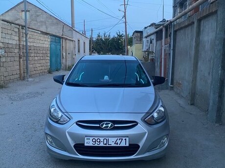 Hyundai Accent