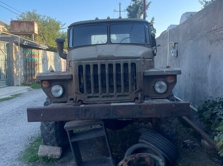 Ural 4320