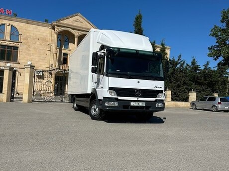 Mercedes Atego 818