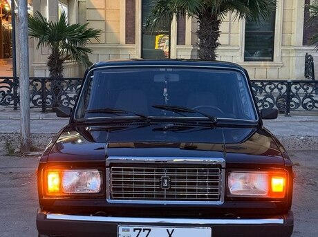 LADA (VAZ) 2107