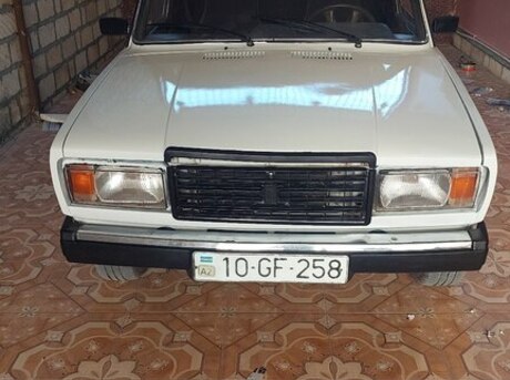 LADA (VAZ) 2107