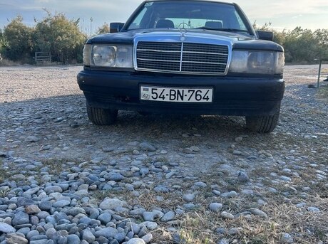 Mercedes 190