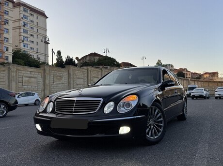 Mercedes E 270