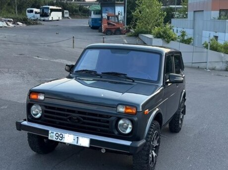 LADA (VAZ) Niva