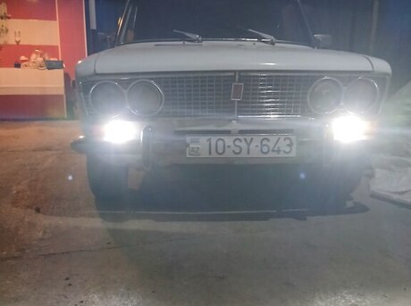 LADA (VAZ) 2103