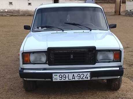 LADA (VAZ) 2107