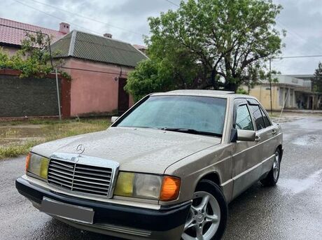 Mercedes 190
