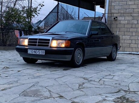 Mercedes 190