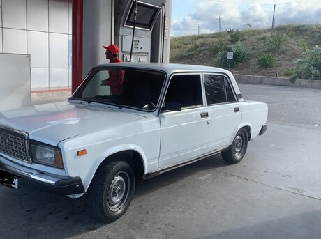 LADA (VAZ) 2107