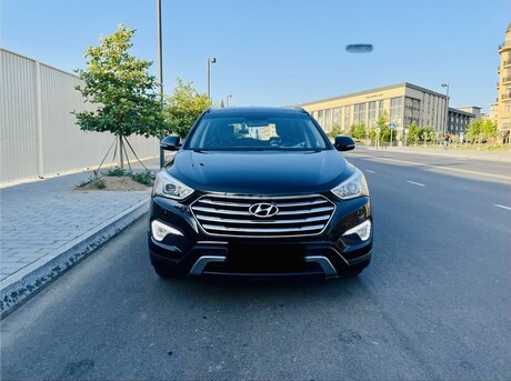 Hyundai Grand Santa Fe