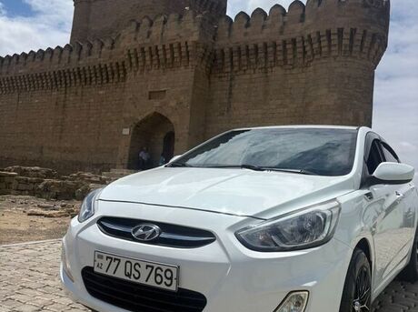 Hyundai Accent