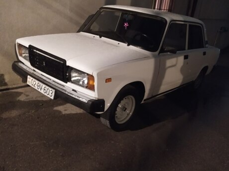 LADA (VAZ) 2107