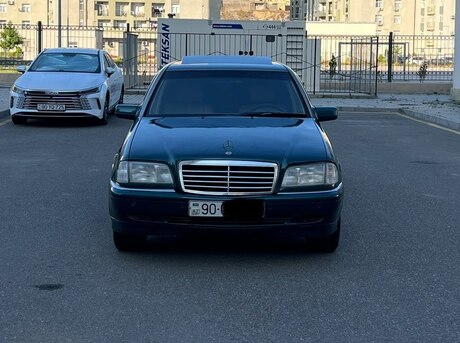 Mercedes C 220