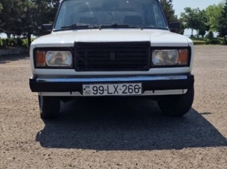 LADA (VAZ) 2107