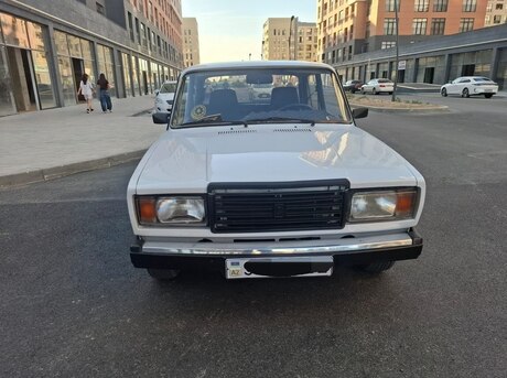 LADA (VAZ) 2107