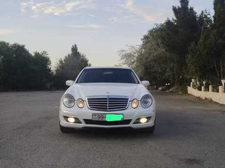 Mercedes E 220