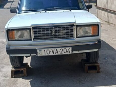 LADA (VAZ) 2107