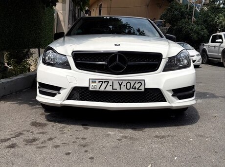 Mercedes C 250