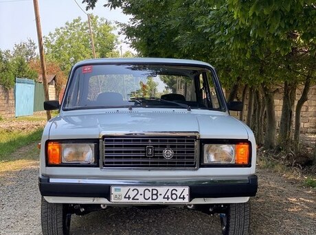 LADA (VAZ) 2107