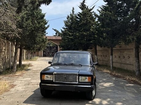 LADA (VAZ) 2107