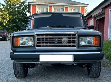 LADA (VAZ) 2107