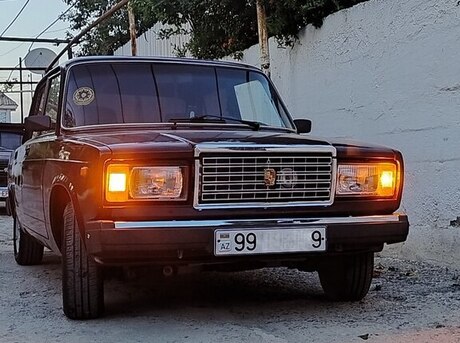 LADA (VAZ) 2107