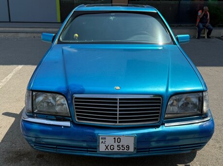 Mercedes S 320