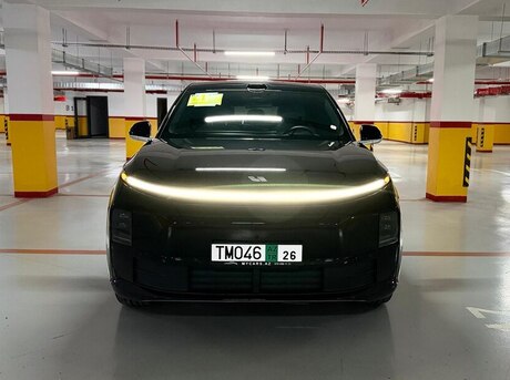 Li Auto L6
