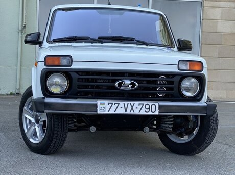 LADA (VAZ) Niva