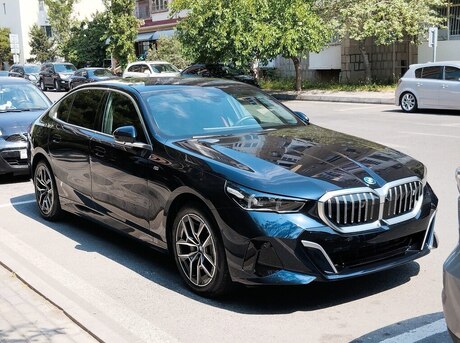 BMW i5