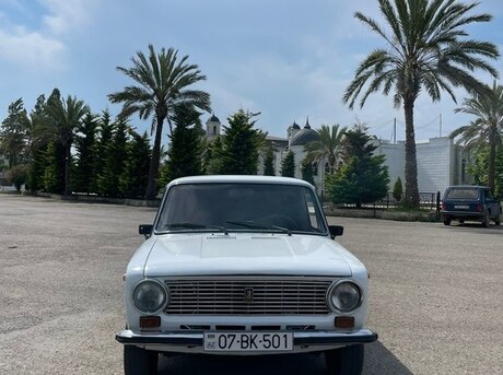 LADA (VAZ) 21011