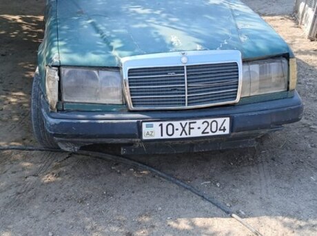 Mercedes 200