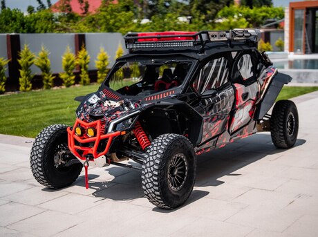 Can-Am Maverick X3 Max X DS Turbo RR