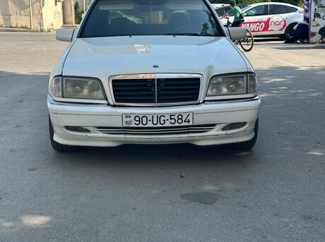 Mercedes C 240