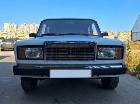 LADA (VAZ) 2107