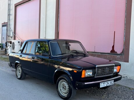 LADA (VAZ) 2107