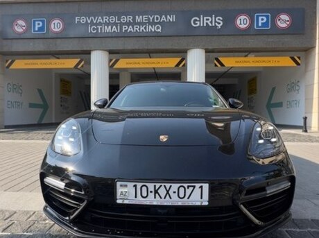 Porsche Panamera