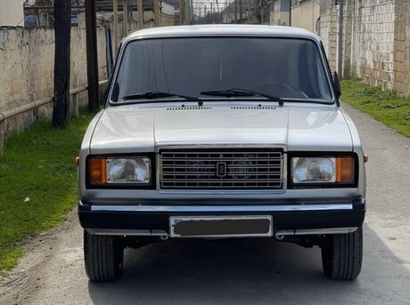LADA (VAZ) 2107