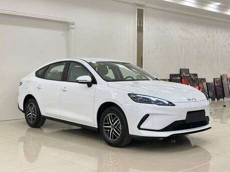 BYD Seal 05