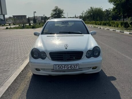 Mercedes C 220