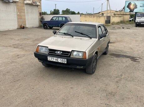 LADA (VAZ) 21099