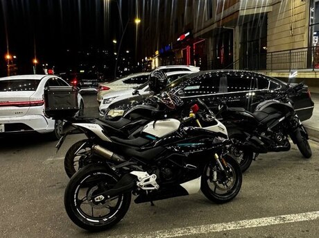 CFMOTO 450 SR