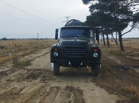 ZIL 131