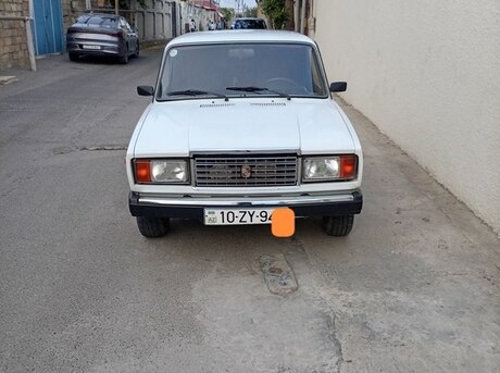 LADA (VAZ) 2107