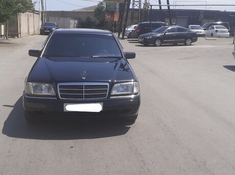 Mercedes C 220