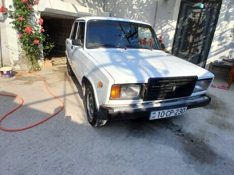 LADA (VAZ) 2107