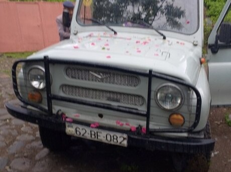 UAZ 31519