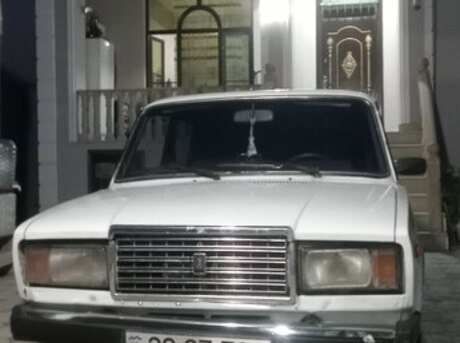 LADA (VAZ) 2107