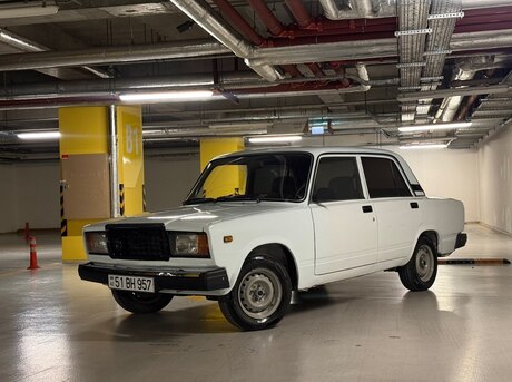 LADA (VAZ) 2107